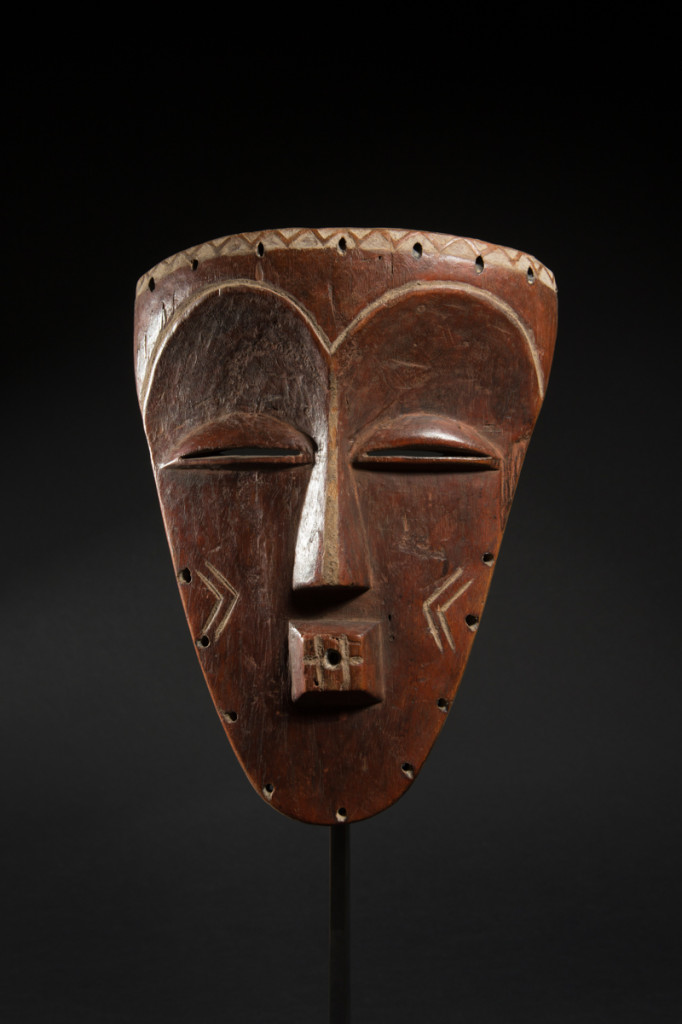 Eastern Pende Mask | Galerie Flak